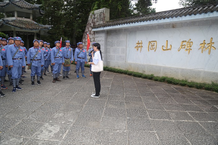 1563179550118333.jpg 2019.7.15追寻红色足迹,传承革命精神11.JPG