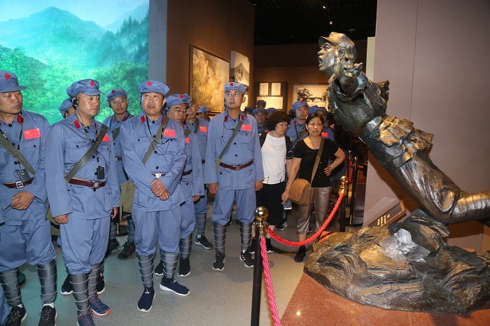 1563179570372224.jpg 2019.7.15追寻红色足迹,传承革命精神17.JPG