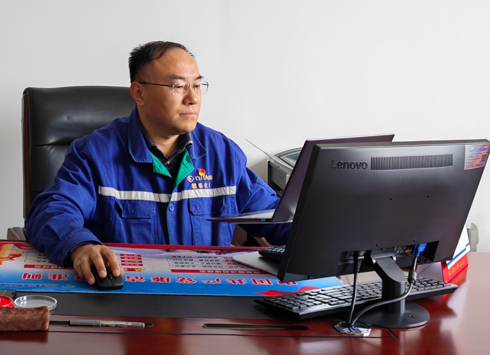 孔民 副总经济师、企管审计部（法律合规部）经理.png