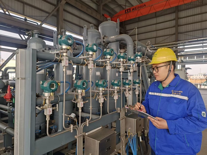 于斌 聚氯乙烯车间压缩氢工段工段长.jpg